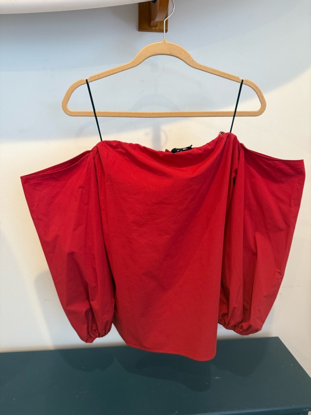 Theory Red Off-Shoulder Balloon Sleeve Blouse with Built-In Bra Size 12